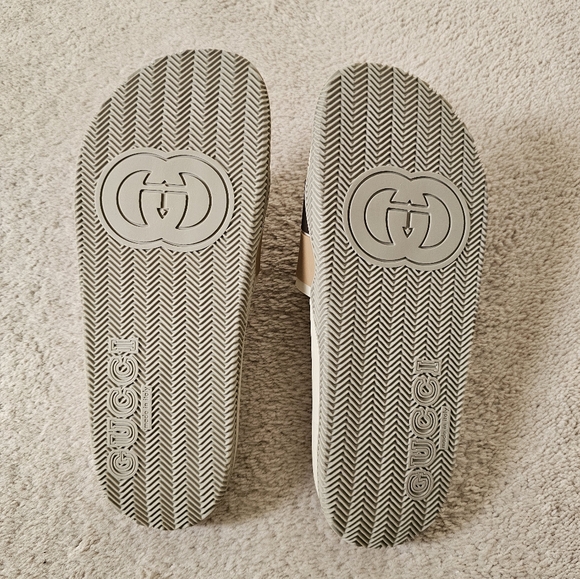 Men's Gucci Slides Size 9 - Picture 2 of 2